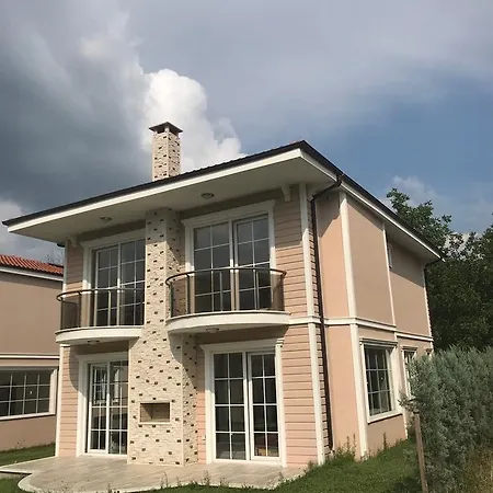 Villa Premium *